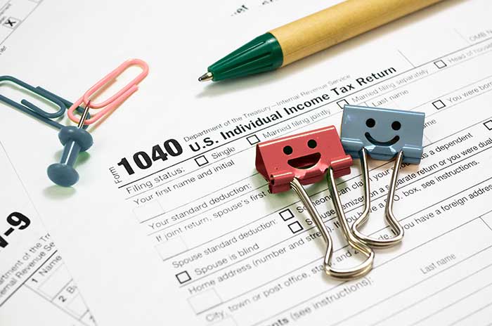 pen clips and papers for Conservatorship Services